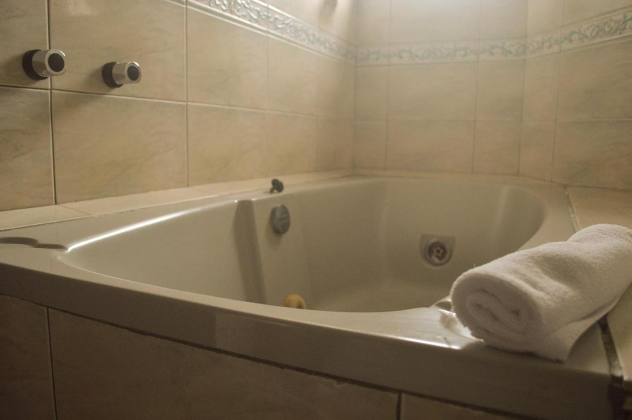 Hotel Costa Dalpiaz Торес Екстериор снимка